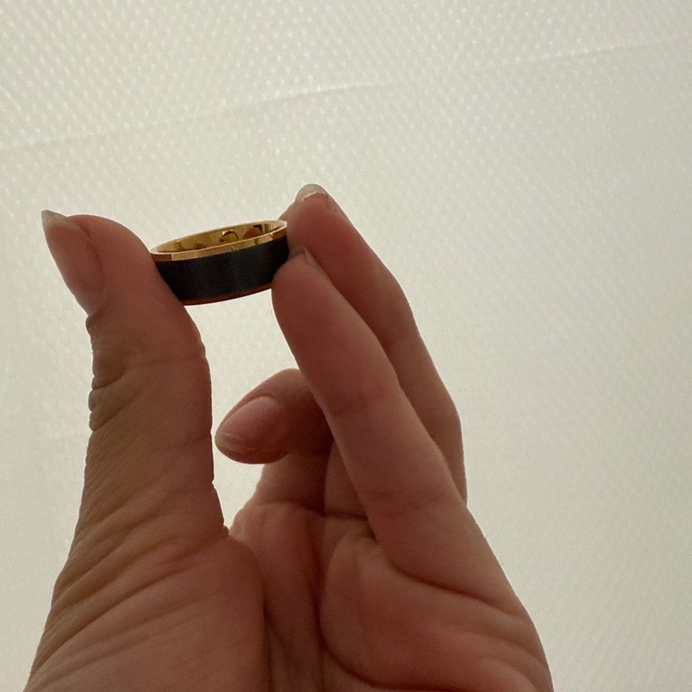 Chic Black and Gold Band